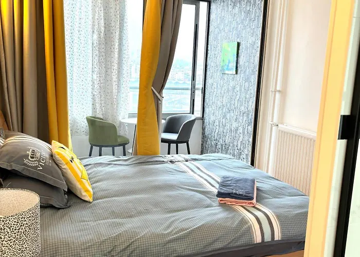 Lucas Salle De Bain Privative * パリ