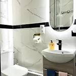 Δωμάτια σε οικογενειακή κατοικία Lucas Salle De Bain Privative *
