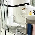 Δωμάτια σε οικογενειακή κατοικία Lucas Salle De Bain Privative Παρίσι